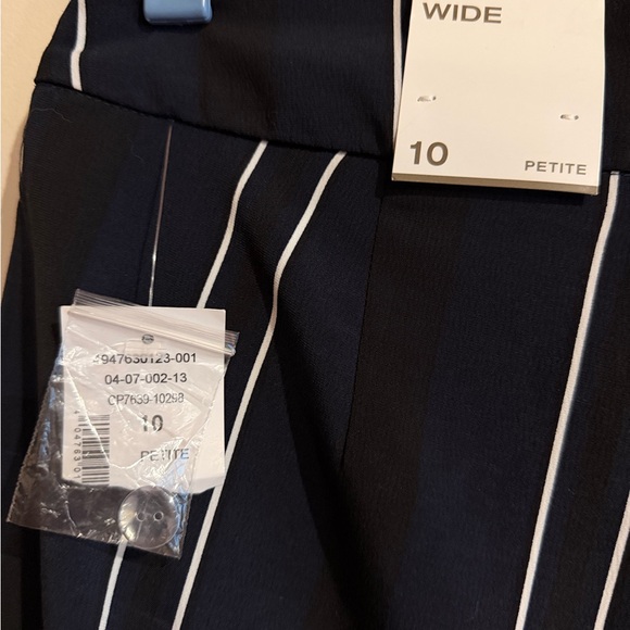 Cleo Navy and White Striped Wide Leg Pants - Picture 3 of 3